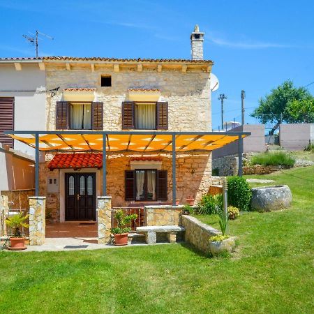 Holiday Home Laura - Pul470 By Interhome Pula Exterior foto